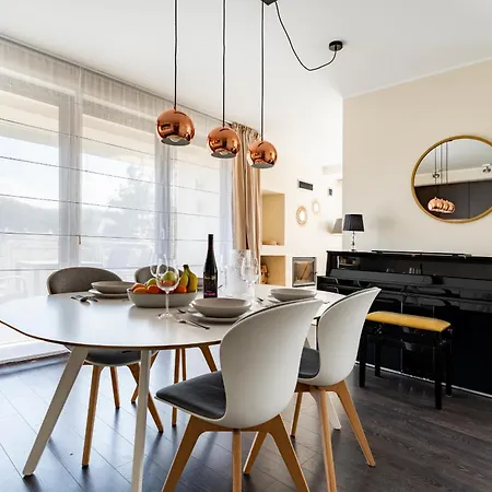 Apartamento Redlowo Luxury By Bookinghost Gdynia