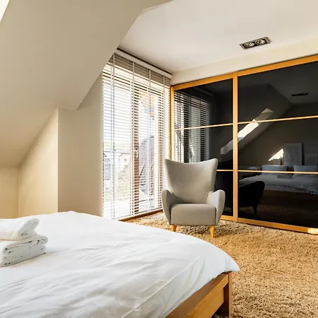 Redlowo Luxury By Bookinghost Apartamento *